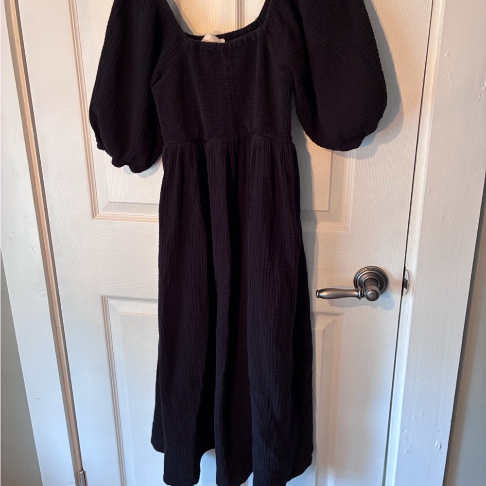Women's Black Puff-Sleeve Midi Dress - Square Neck